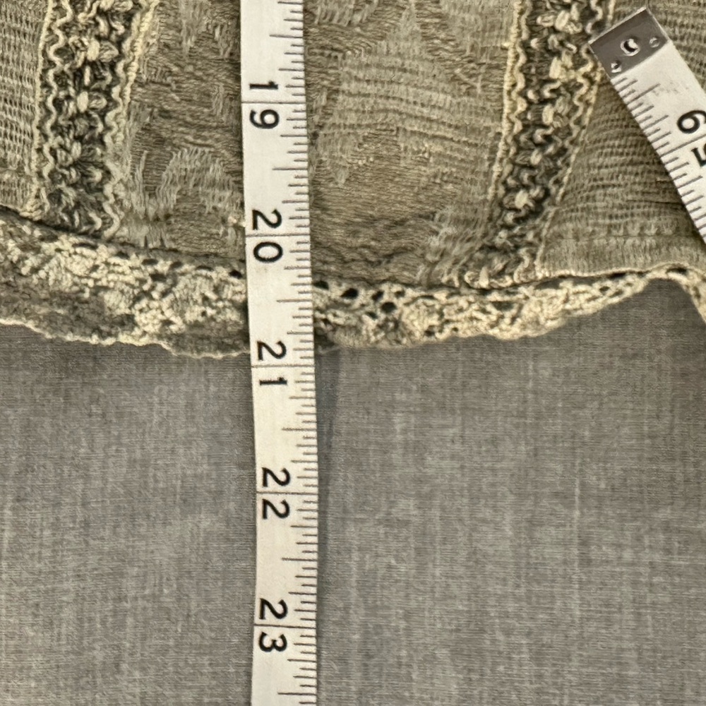Flashback Couture Embroidered Vest - Picture 8 of 9